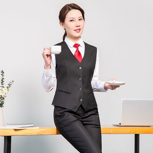 探秘南京蝶創(chuàng)服飾 西裝定制的高清魅力